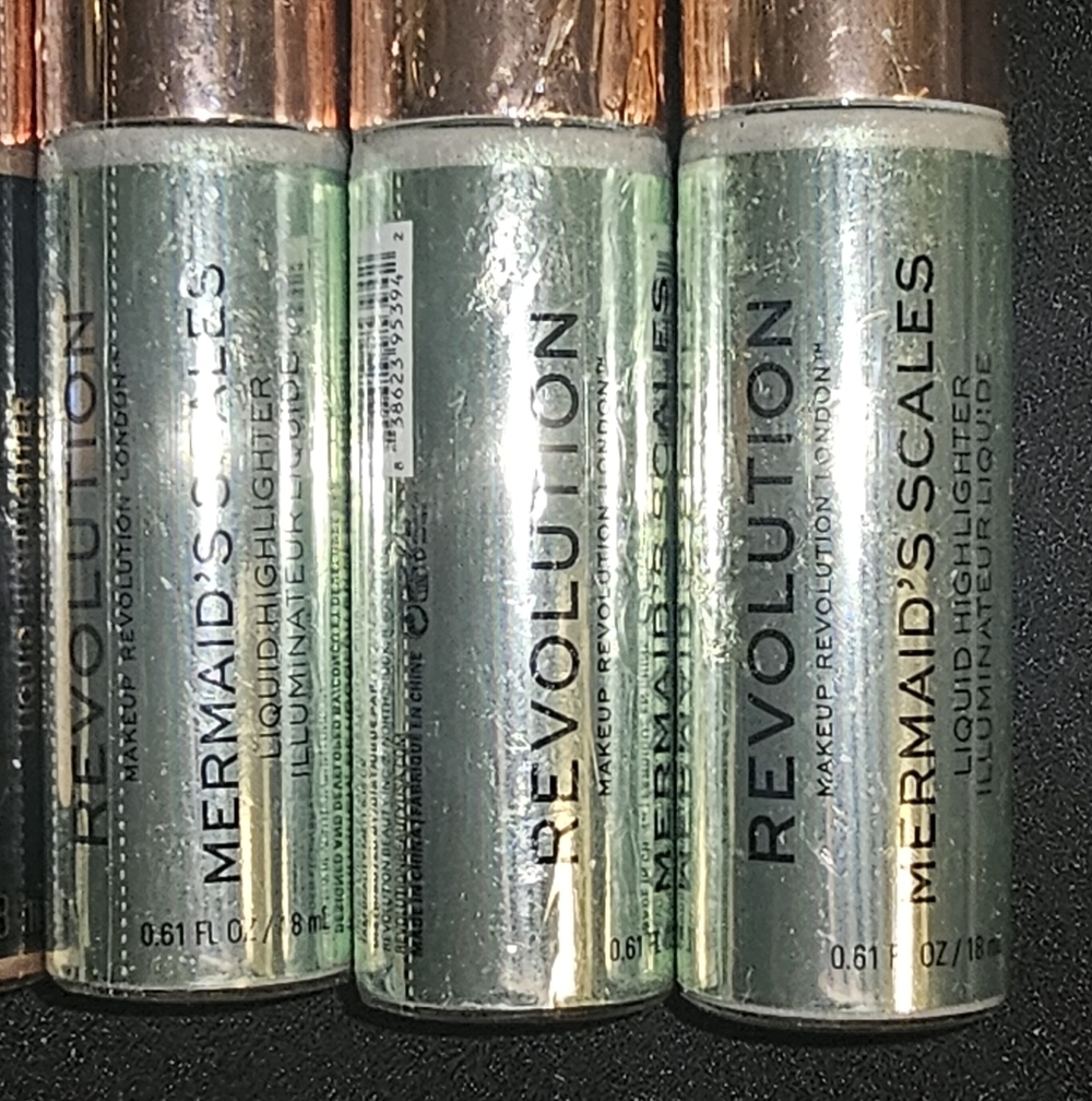 Revolution Mermaid's Scales Liquid Highlighter - Silver Shine